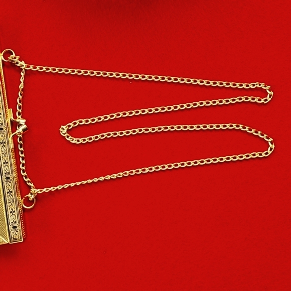 Clutch & Coin Purse - Picture 8 of 16